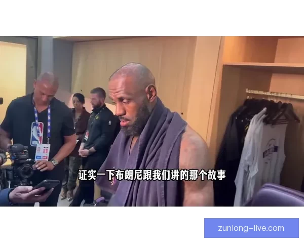 布朗尼讲述与父亲单挑赢得胜利导致家中篮板破裂的趣事